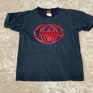 Y2K 2005 Marvel Spider-Man Kids T-Shirt Black Red Raised Graphic Sz XS 15” P2P
